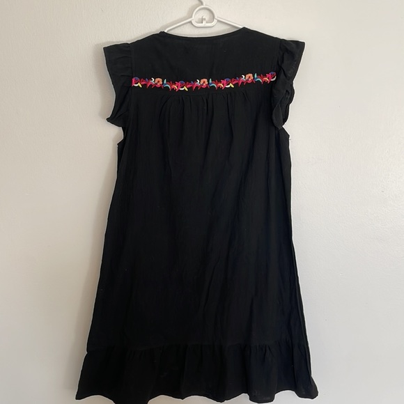 Summer Dress - Picture 3 of 4